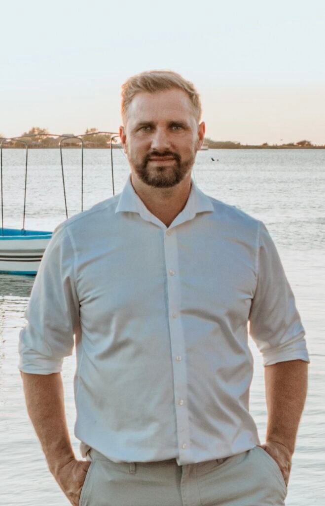Zachery Kandelaki - Licensed Journeyman & Electrician at Sam's Electrical